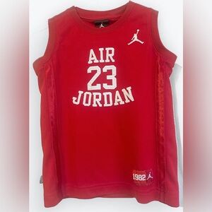 Nike Air Jordan 23 Boys Size 6 Red Jersey Jump MSRP $43 Embroidered Used